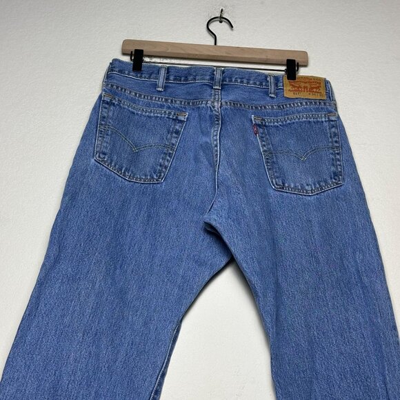 Levi 517 Denim Jean Pant Men 36x30 Western Blue Distressed Ripped Straight Boot - Picture 13 of 14